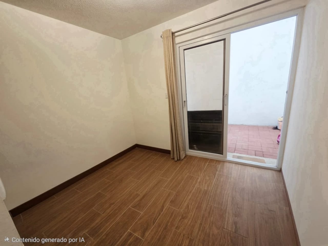 Venta de Casa en Cruce a Santa Elena Barillas — foto 5 de 5