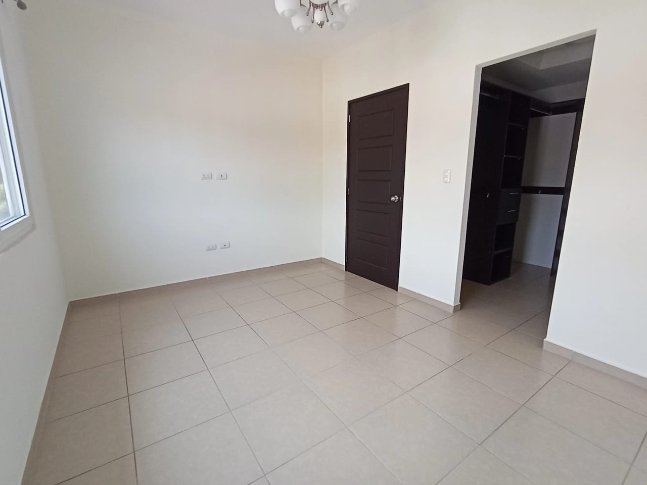 Casa en renta en condominio Alamedas de Santo Domingo, Fraijanes — foto 13 de 17