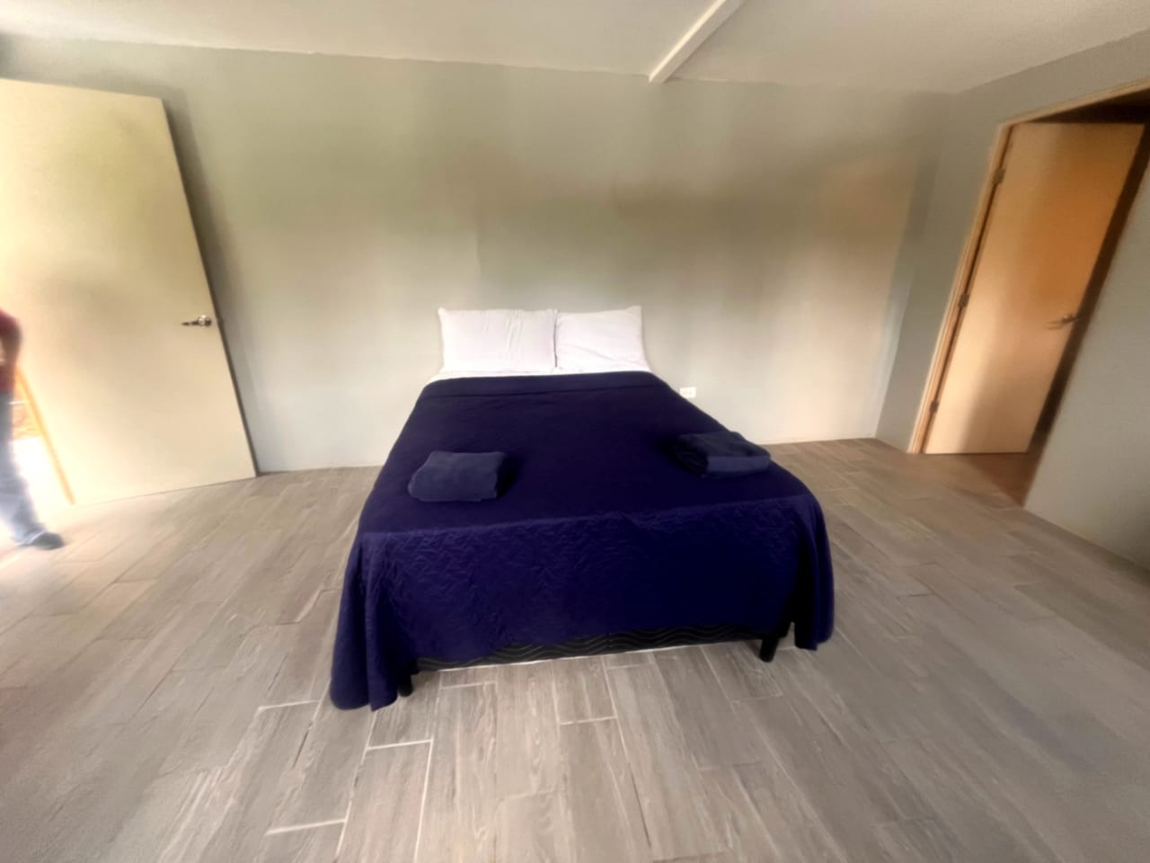 Apartamento Amueblado en Renta | Santander Zona 10 — foto 2 de 13