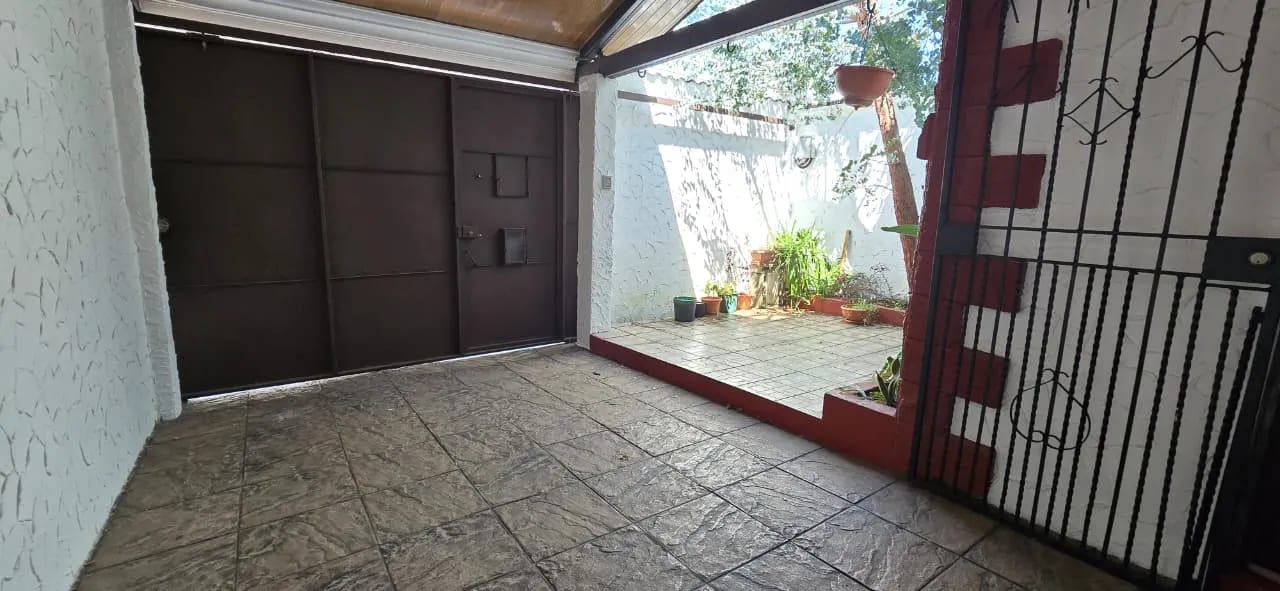 VENTA CASA VALLES DE MARIA ZONA 2 VILLA NUEVA — foto 3 de 7