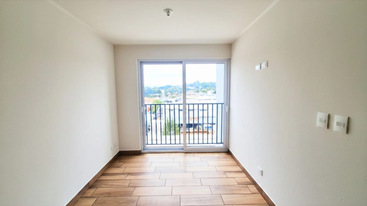 Apartamento en venta en zona 17, Lares 17. — foto 7 de 15