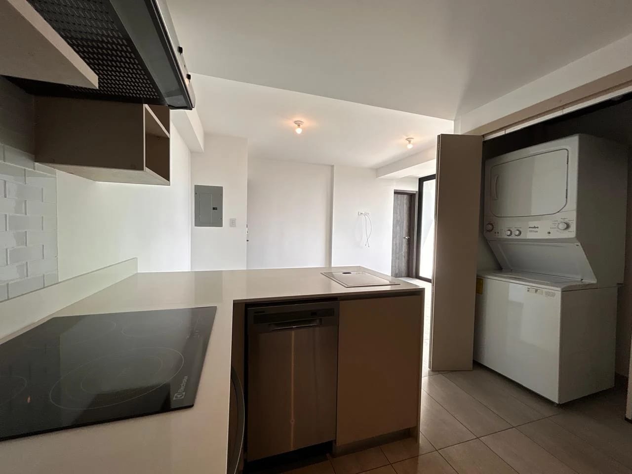 Apartamento en Venta Zona 15 VHII — foto 3 de 15