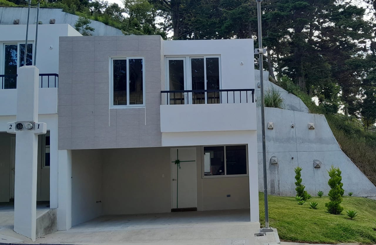 Casa en Renta en MONET Aptos a Laguna Bermeja Sta Catarina Pinula — foto 1 de 17