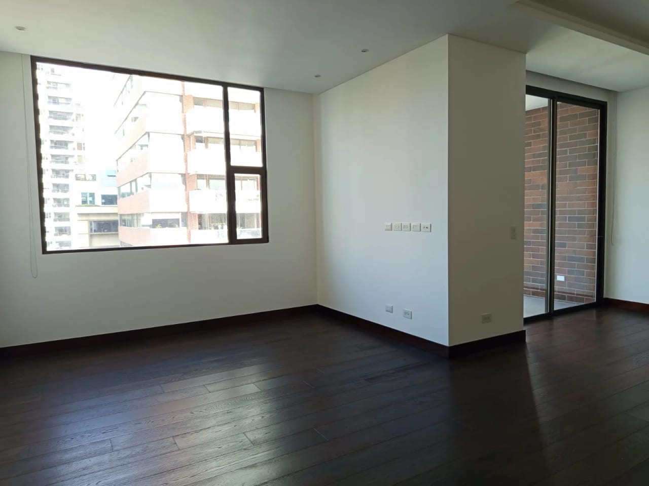 Apartamento en Zona 14 — Disponible en Venta y Renta — foto 2 de 17