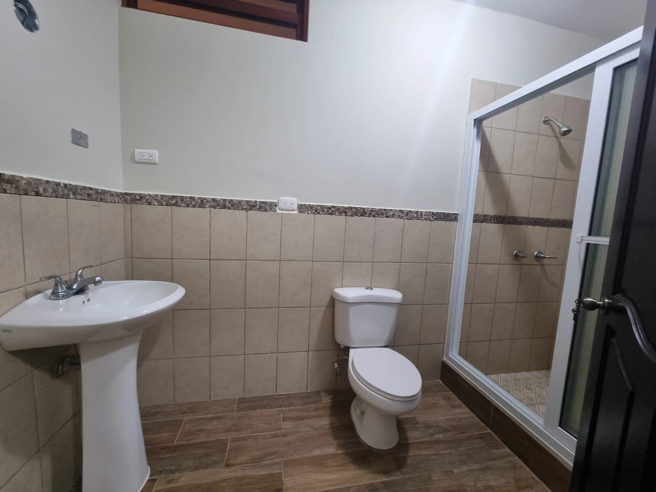 Casa en Renta en Jocotenango — foto 8 de 12