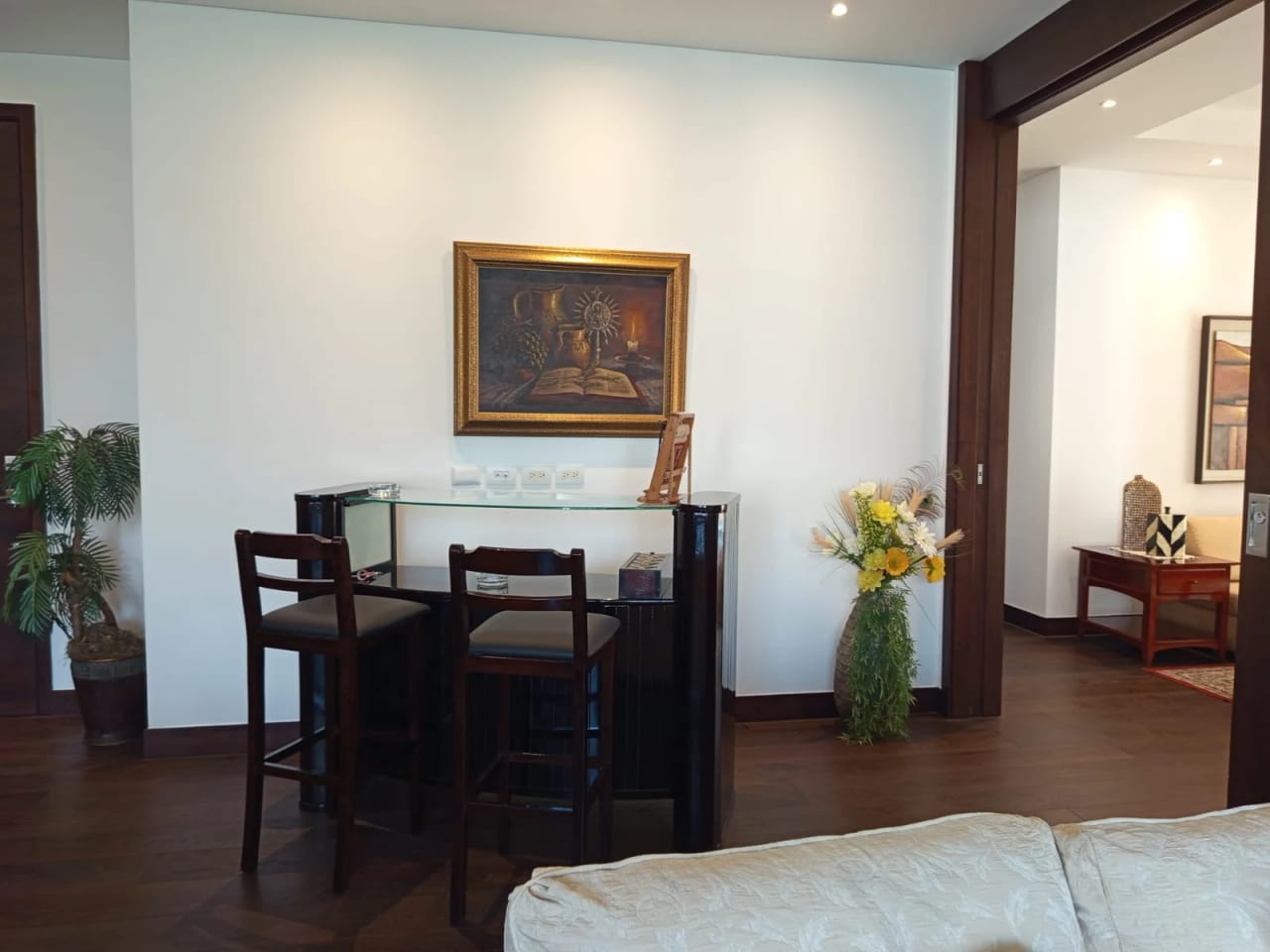 Apartamento en Zona 14 (renta Amueblado /con Opción a Venta) — foto 15 de 17
