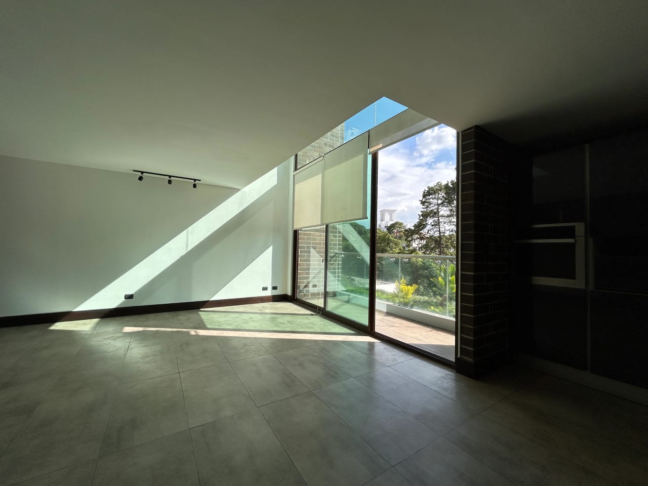 Apartamento a la Renta Cayalá , Zona 16 — foto 1 de 15