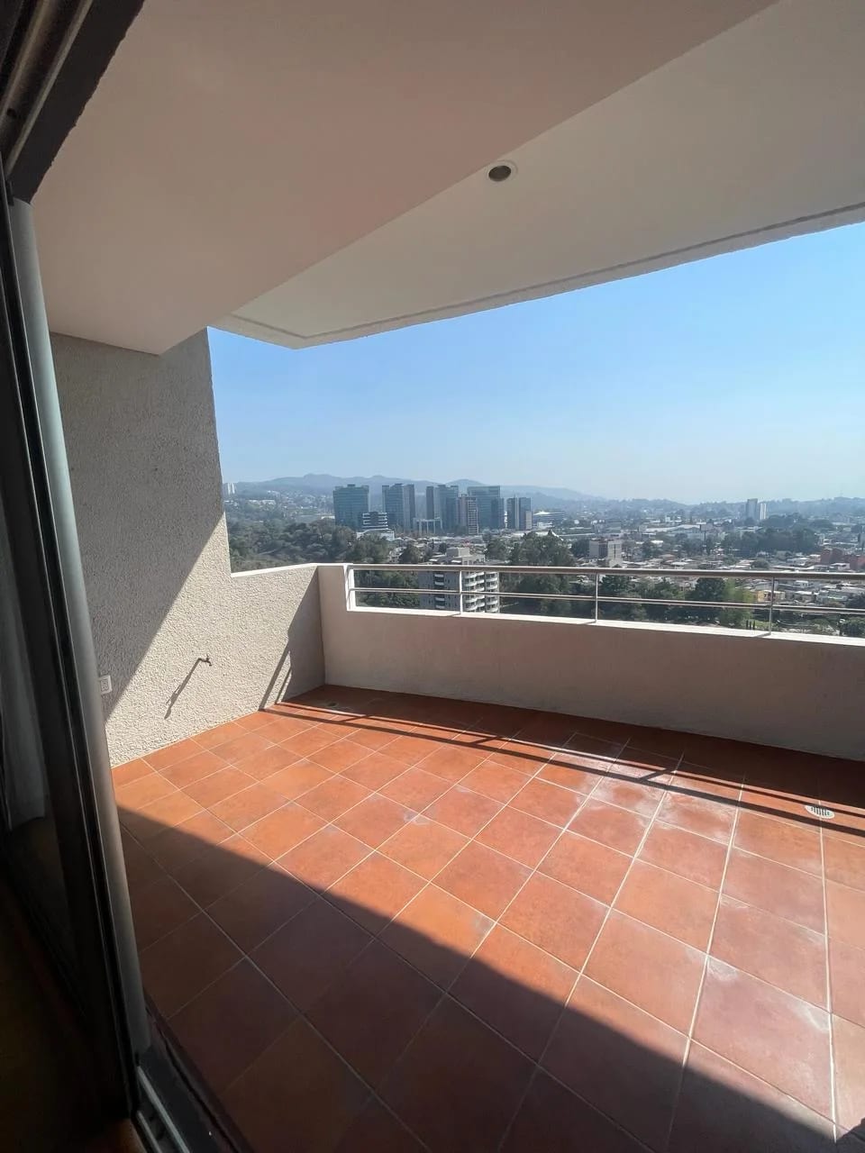 Apartamento en Renta en Botticelli, Zona 15 – 3 Dormitorios — foto 6 de 17