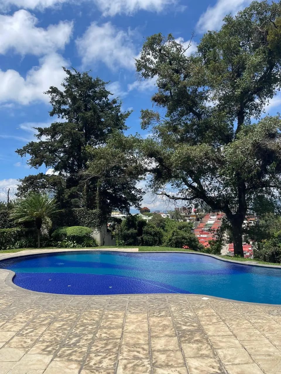 Apartamento en Renta en Botticelli, Zona 15 – 3 Dormitorios — foto 16 de 17