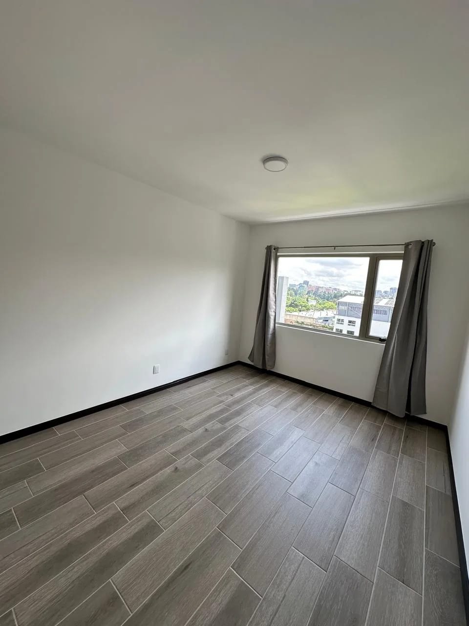 Apartamento en Renta – 3 Dormitorios en Segheria, Zona 14 — foto 6 de 17