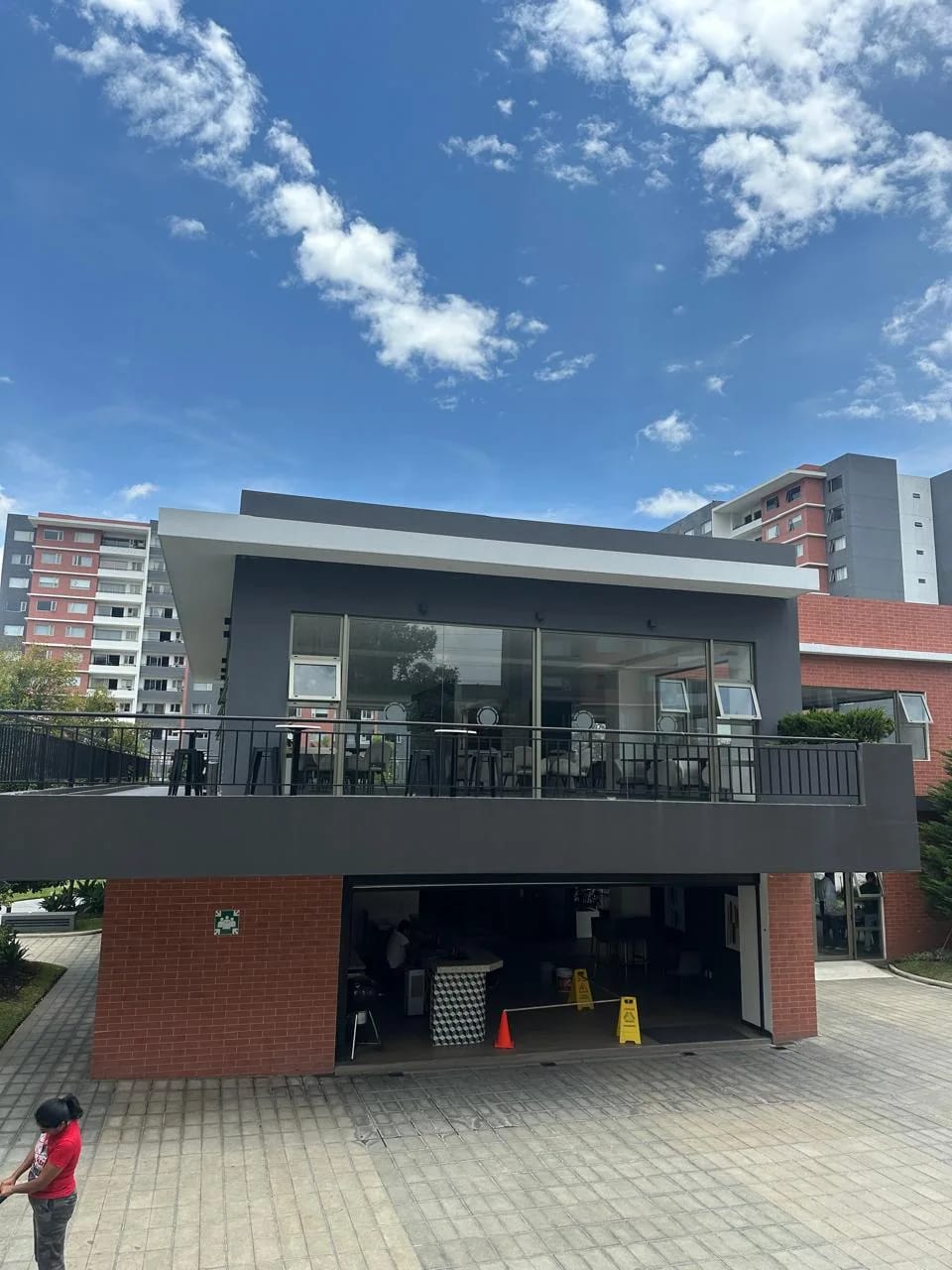 Apartamento en Renta – 3 Dormitorios en Segheria, Zona 14 — foto 12 de 17