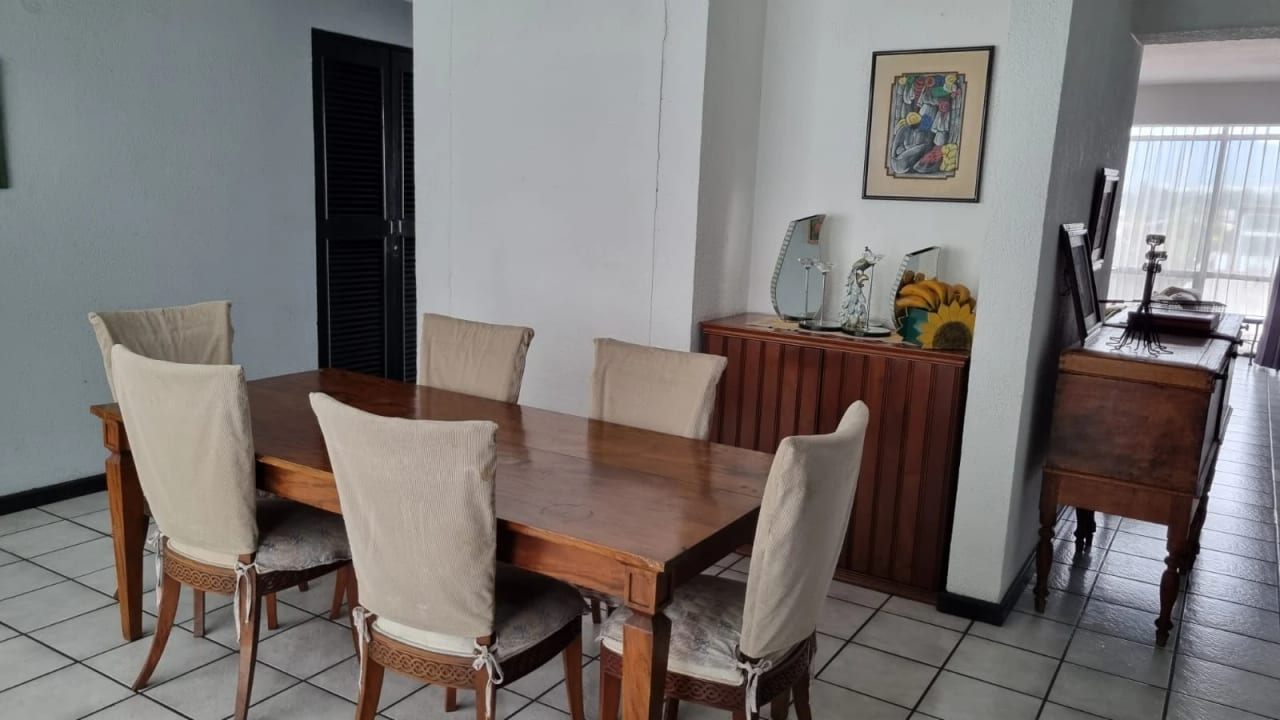 Amplio Apartamento Amueblado en Zona 13 — foto 9 de 17