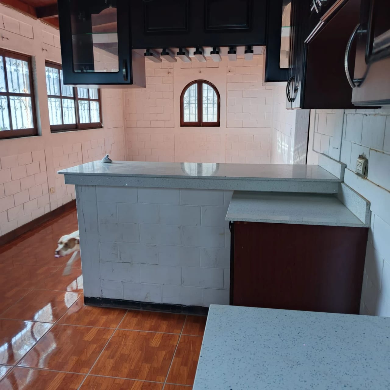 Terreno amplio con casa en CAES — foto 6 de 17