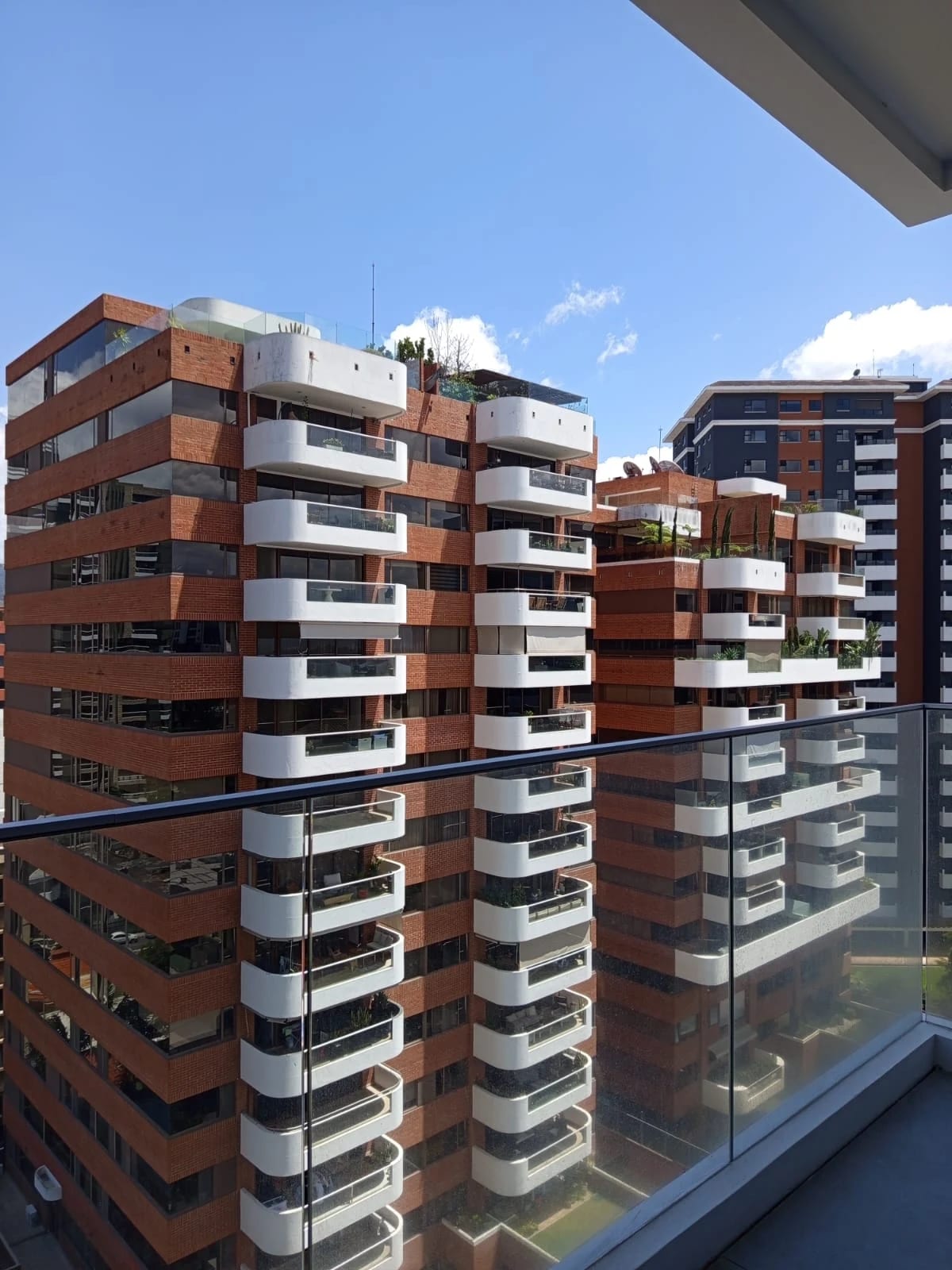 Apartamento en Renta y Venta en Zona 14 Dos Habitaciones — foto 6 de 17