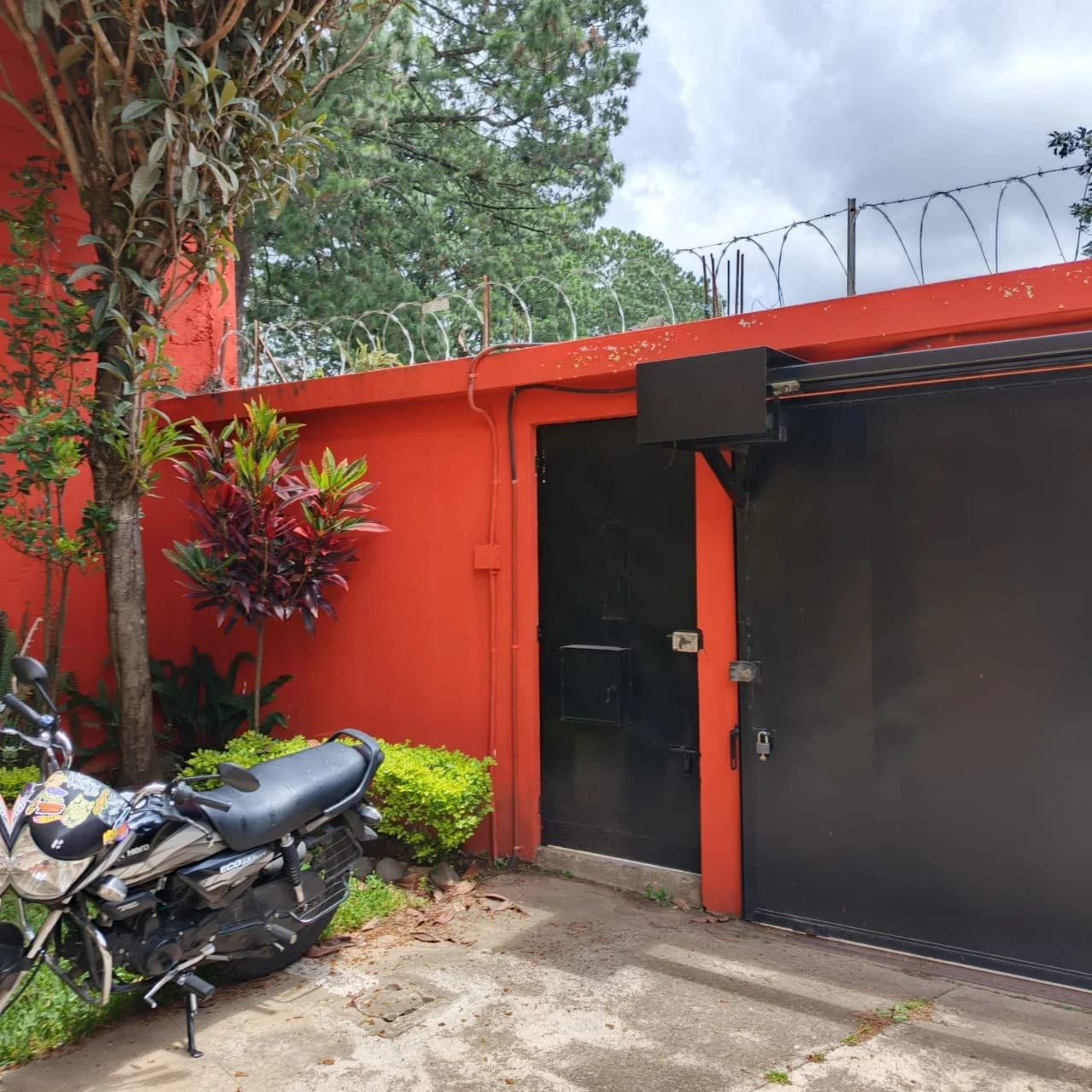 Casa Accesibilidad, Confort y Exclusividad en Montesano, Zona 16 — foto 3 de 17