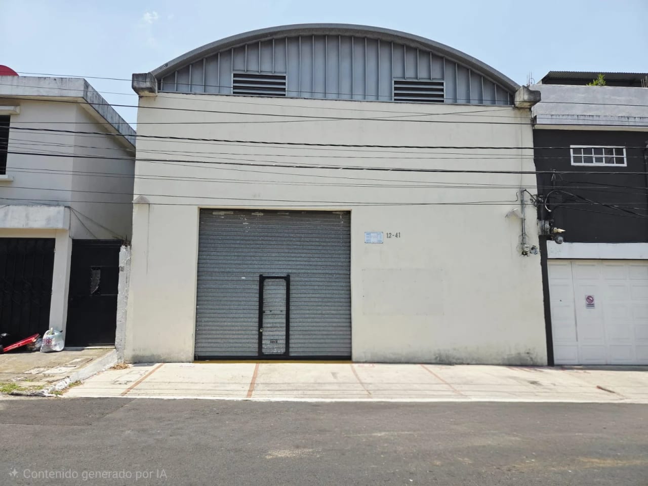 Renta de Bodega en Zona 11 Miraflores — foto 1 de 11