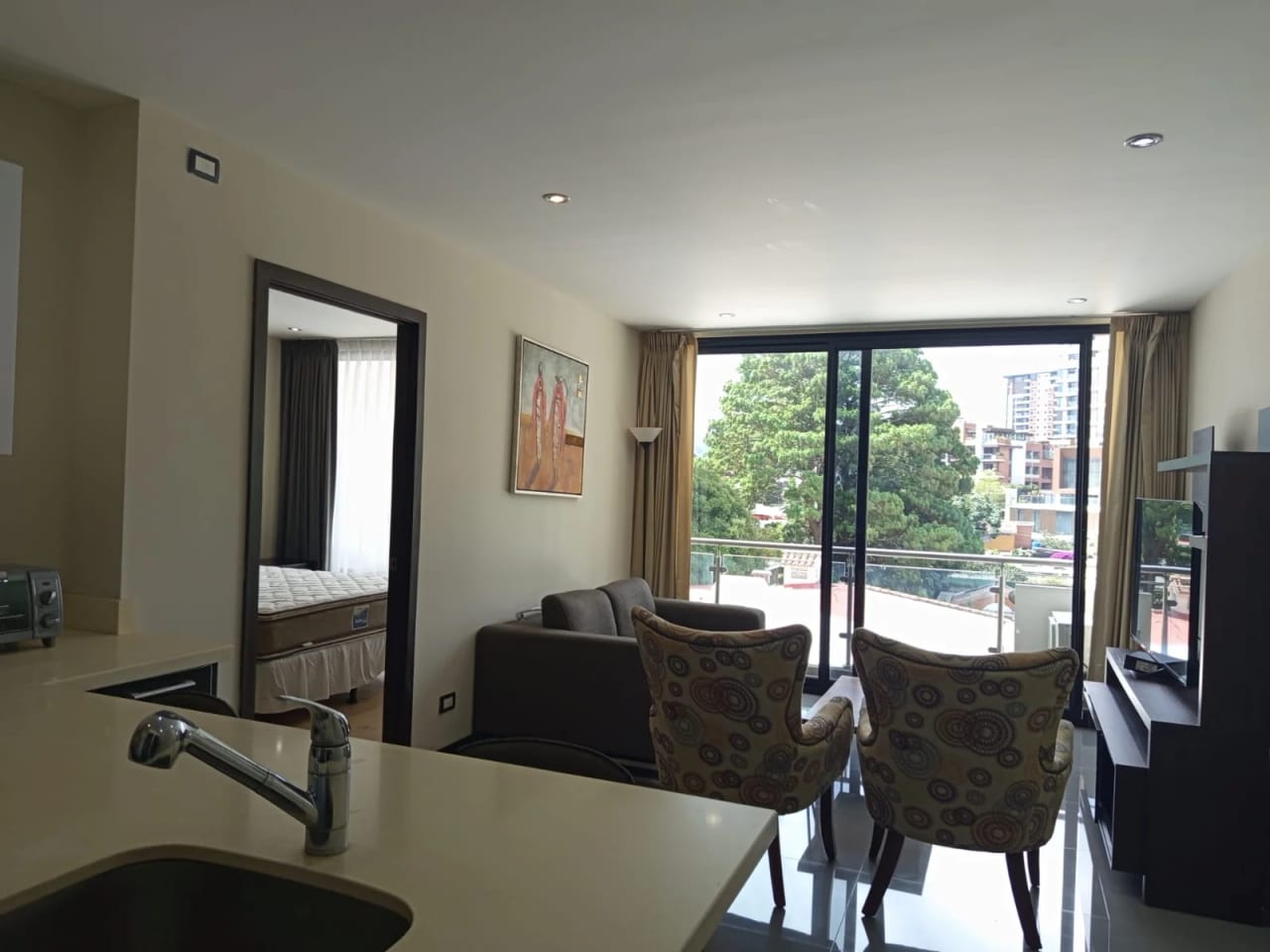 Apartamentos Amueblados, Equipados en Renta 1 Habitación Zona 15 — foto 3 de 17