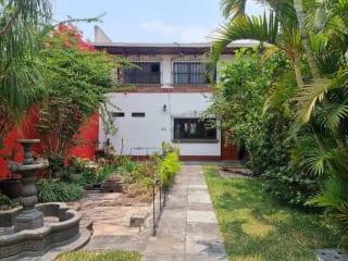 Casa en Renta Antigua Guatemala — miniatura 1 de 17