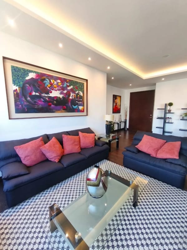 Apartamento Amueblado en Renta con opción a Venta Zona 14 — foto 1 de 17