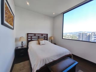 Apartamento Amueblado en Renta con opción a Venta  Zona 14 — miniatura 7 de 17