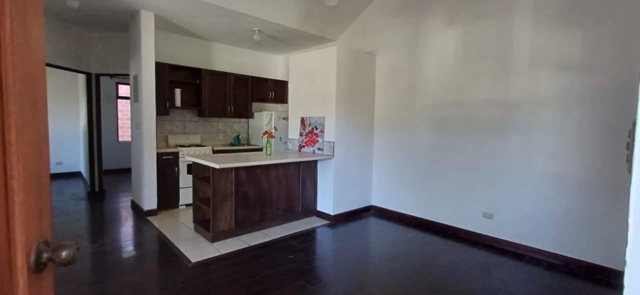 Apartamento en Renta en Carretera a El Salvador — foto 13 de 17