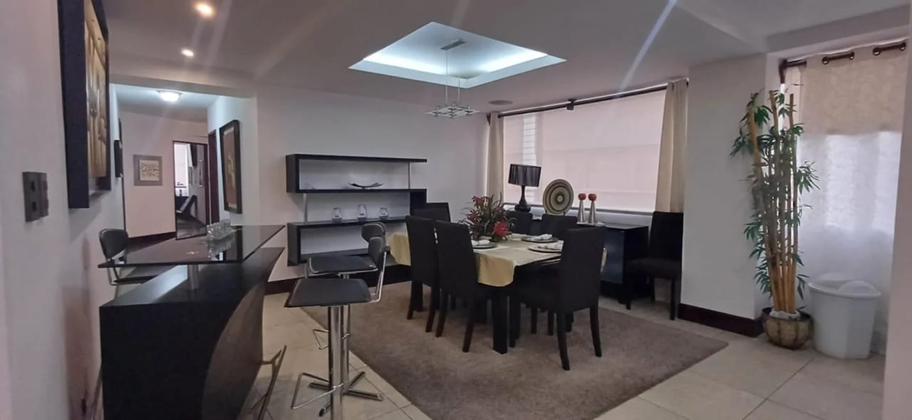 Apartamento amueblado en renta o venta en zona 10 — foto 15 de 16