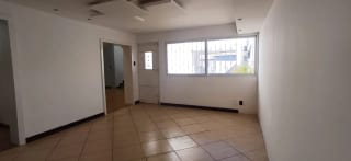 Se renta casa en zona 10 — miniatura 12 de 16