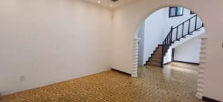 Se renta casa en zona 10 — miniatura 7 de 16