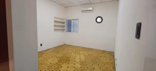 Se renta casa en zona 10 — miniatura 2 de 16