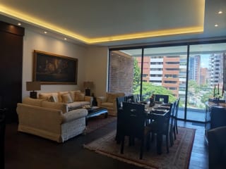 Se renta Apartamento Amueblado en zona 14 — miniatura 1 de 17