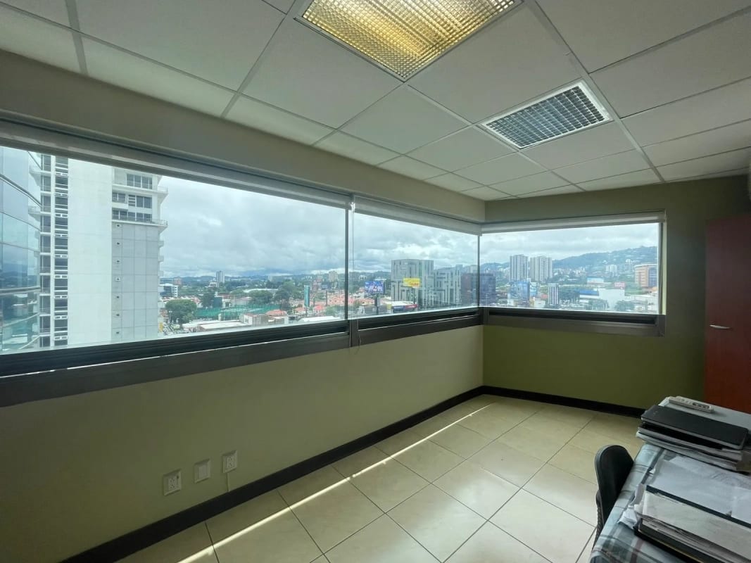 Oficina en Venta en Edificio Torino I, Zona 10 , Guatemala — foto 7 de 9