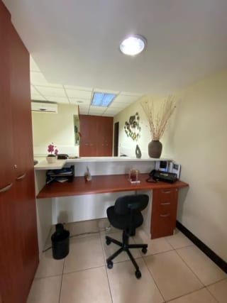 Oficina en Venta en Edificio Torino I, Zona 10 , Guatemala — miniatura 5 de 9